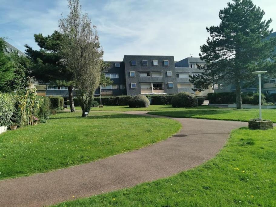 Appartement Acces Direct A La Plage Bernières-sur-Mer Exteriér fotografie